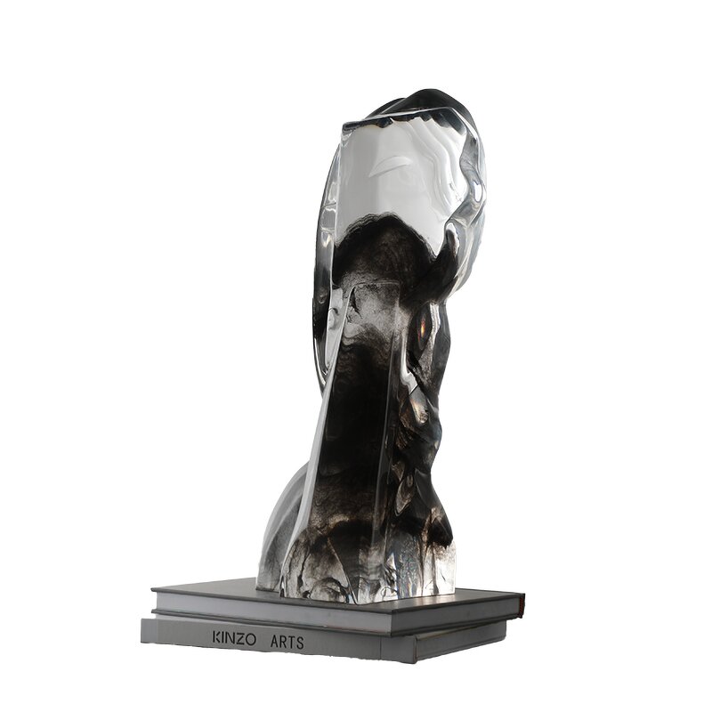 Resin Sculpture - Custom Home Decor Crafts for Hotel and Art Gallery