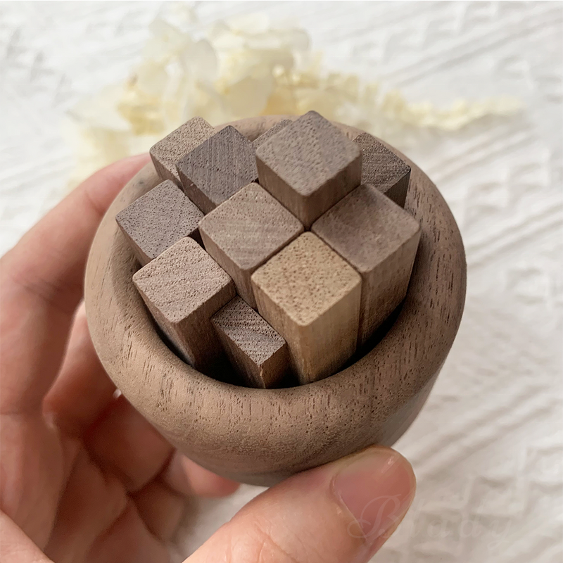 Wooden Essential Oil Diffuser - Hot Selling No Flame Home Car Beech Container Gift