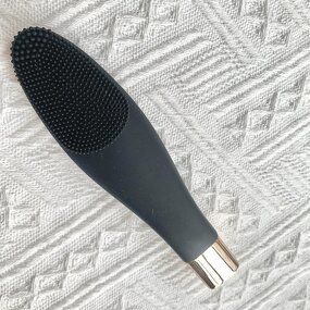 Silicone Facial Cleanser - Esthetician Supplies Deep Cleaning Face Scrubber Brush