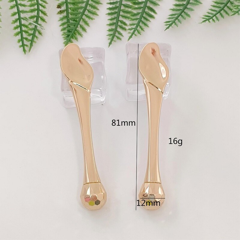 Facial Cosmetic Spoon - Customized Spatule Beauty Care Tool for Skincare Application