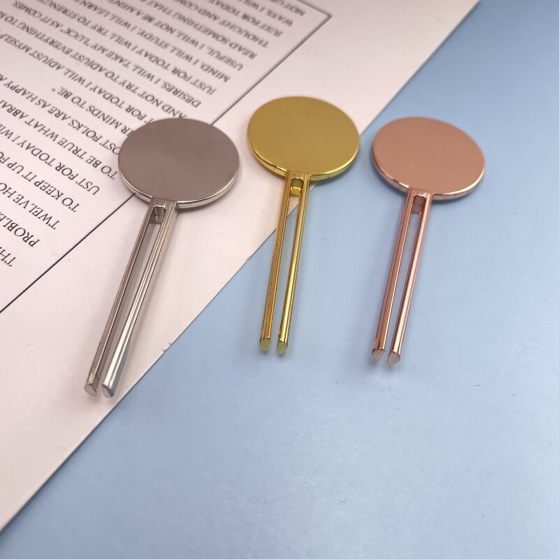 Key-Shape Tube Squeezer - OEM Manufacturer Metal Toothpaste Facial Cleanser Bathroom Dispenser