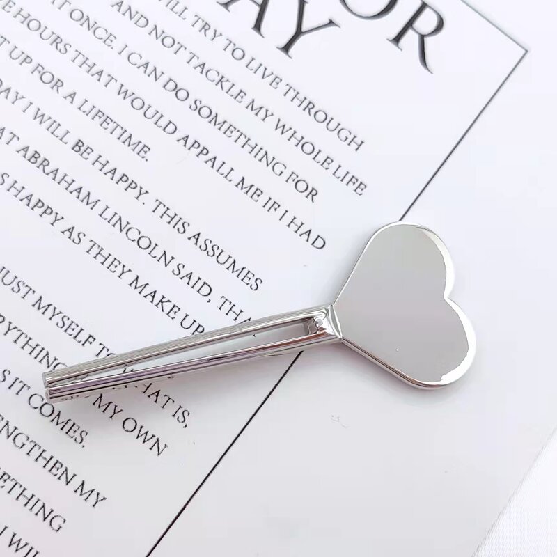 Key Tube Squeezer - Key Shape Silver Metal Toothpaste Roller Tube Press Dispenser