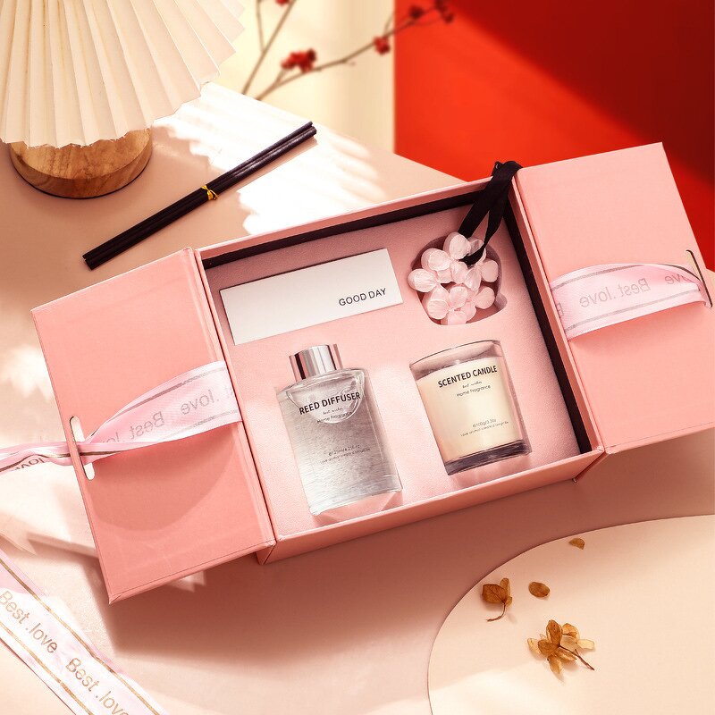 Fragrance Gift Box for Women Manufacturer - Essential Oil Display Piece & Candle Holiday Gift