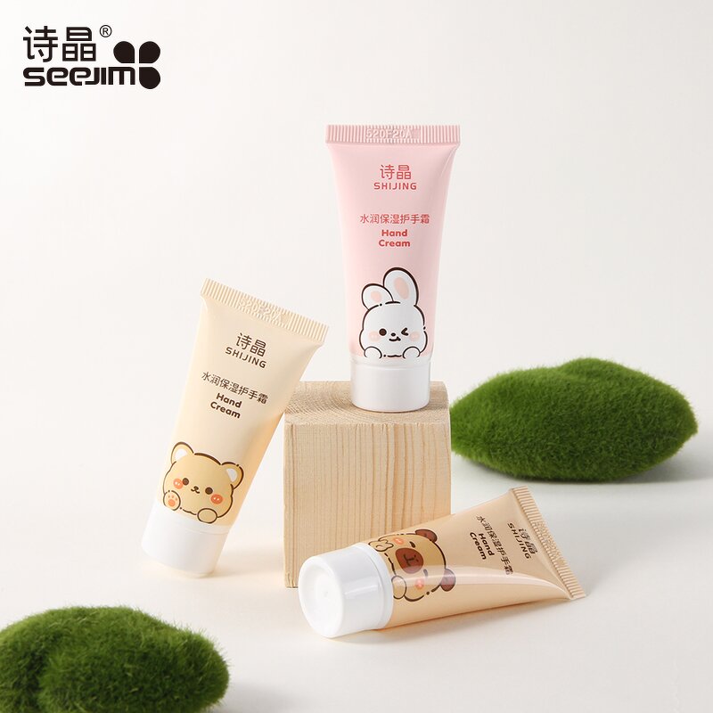 Little Bear Skin Care Set - Manufacturer - Shijiing OEM Moisturizing Nourishing Lipstick Hand Cream