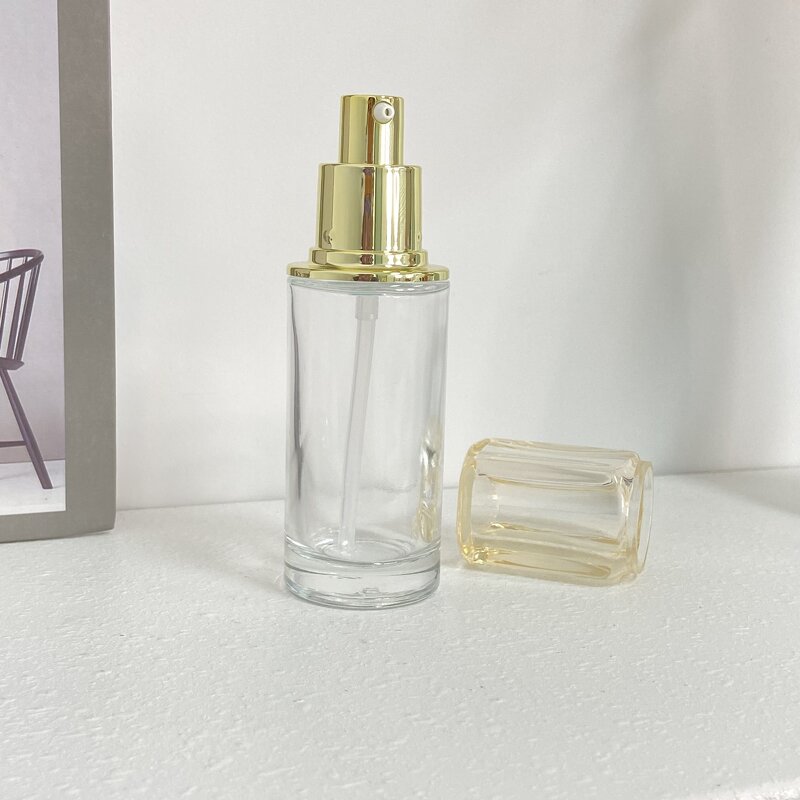 Pump Bottles Manufacturer - 50ml 60ml Light Luxury Transparent Glass with Golden Cap