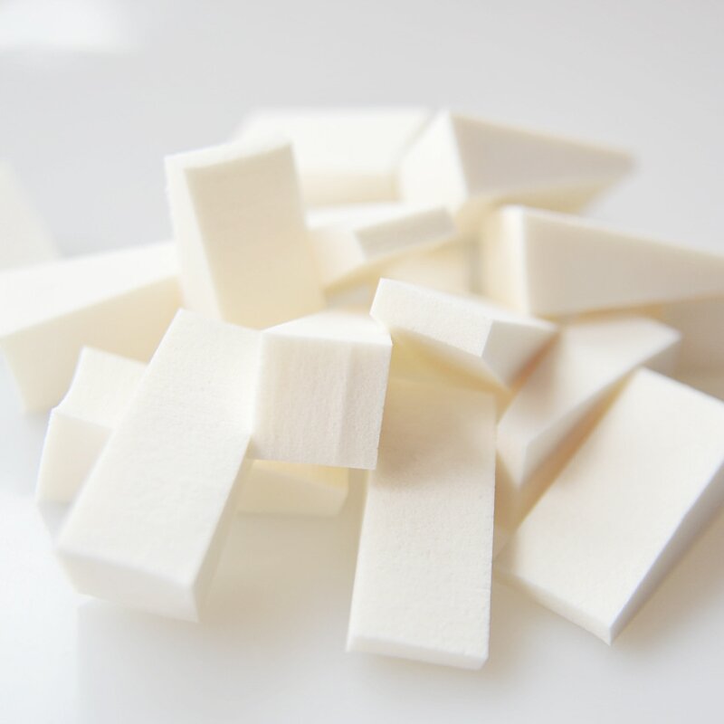 Polyurethane Makeup Puff - Manufacturer - Customized Latex-Free Sponge with Print Style and Bag