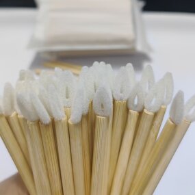 Lip Gloss Applicator - Manufacturer - Eco Bamboo Handle Teardrop Disposable Makeup Beauty Brush