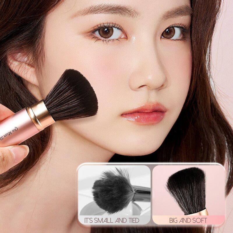 Kabuki Brush Manufacturer - Retractable Dense Synthetic Travel-Size Foundation