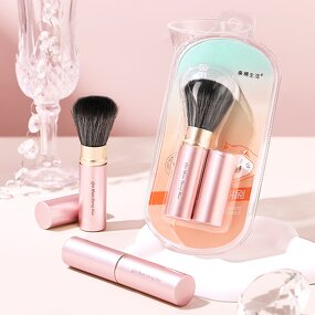 Kabuki Brush Manufacturer - Retractable Dense Synthetic Travel-Size Foundation