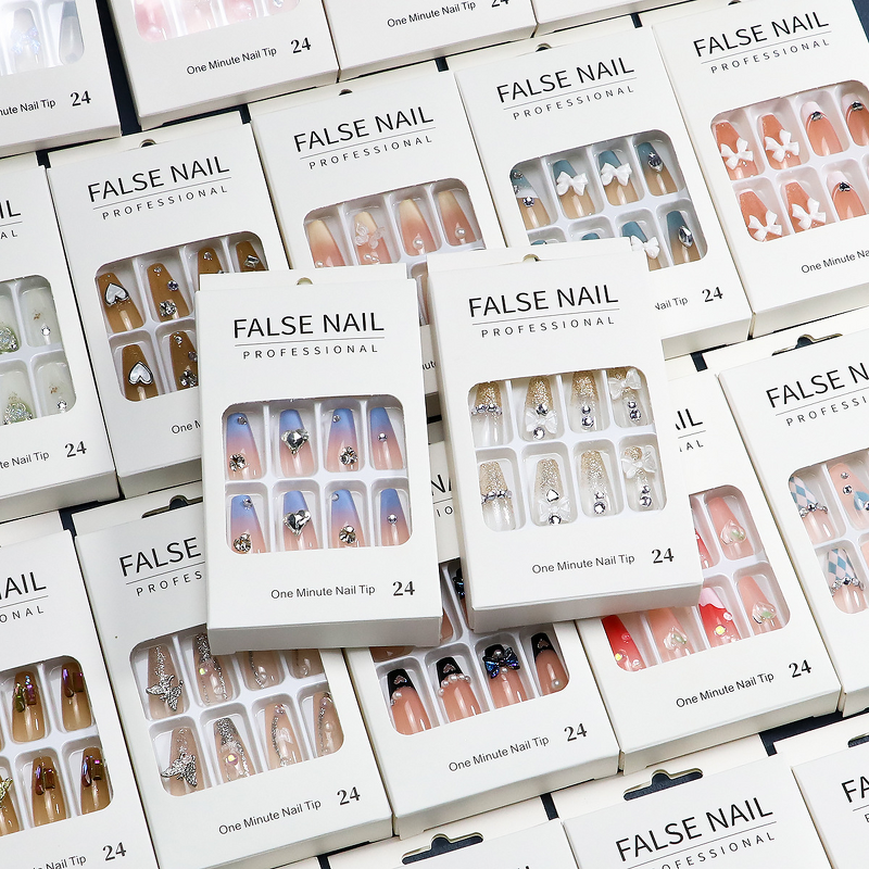 French Fake Nails - Manufacturer - 24pcs Boxed Alloy Dotted Long Coffin Heart Butterflies Wearable