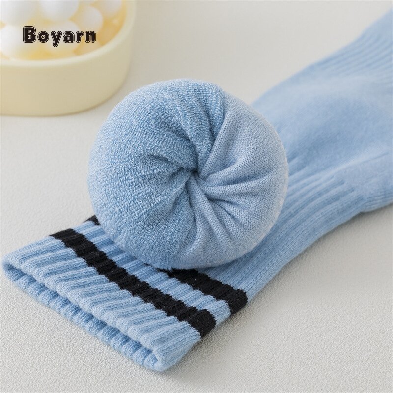 Sports Socks - Manufacturer Unisex Silicone Grip OEM Anti-Slip Crew Pilates Soccer