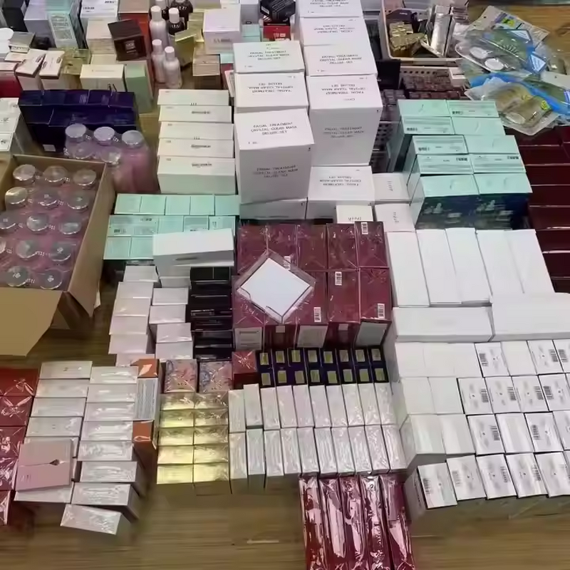 Eau De Parfum Manufacturer - US/EU Stock Fast Shipping, Woody & Eco-Friendly