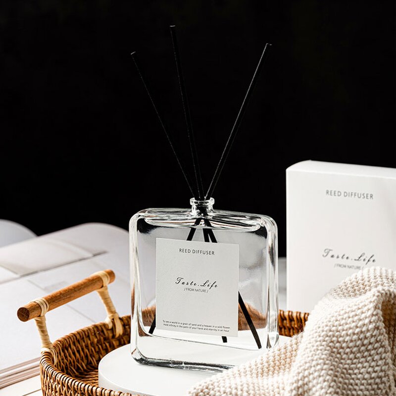 Air Freshener Manufacturer - Customized 120ml with Rattan Sticks & Essential Oil