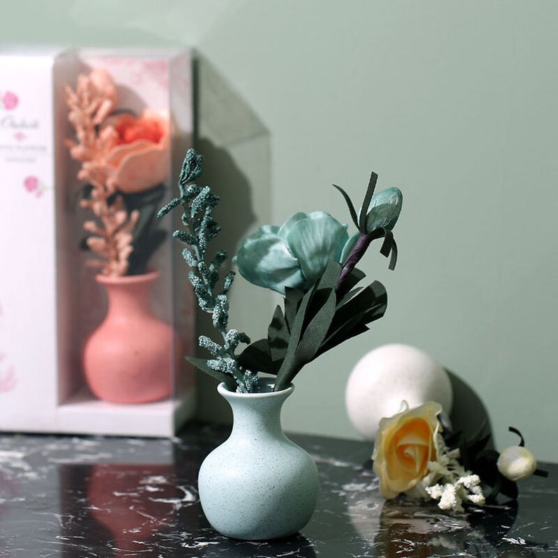 Perfume Vase Manufacturer - Customized with Oud Oil & Rattan Sticks Gift Set