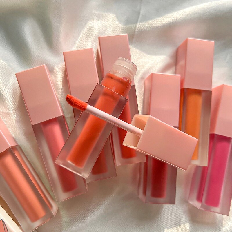 Lip Gloss - Manufacturer Custom Logo Luxury Vegan Waterproof Matte Long-lasting
