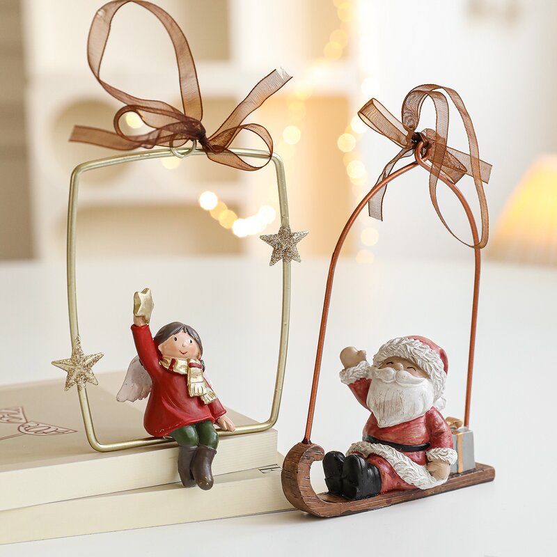 Christmas Garland Manufacturer - Wholesale Eco-Friendly Retro Resin Pendant