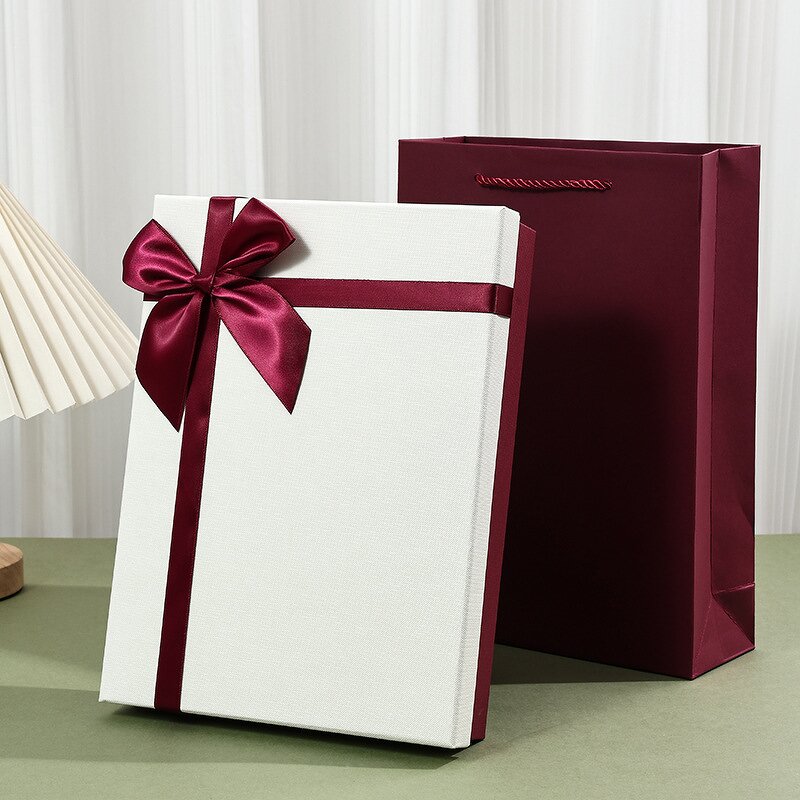 Gift Box - Manufacturer Factory White Rectangle Custom Logo Cardboard Sponge Lining