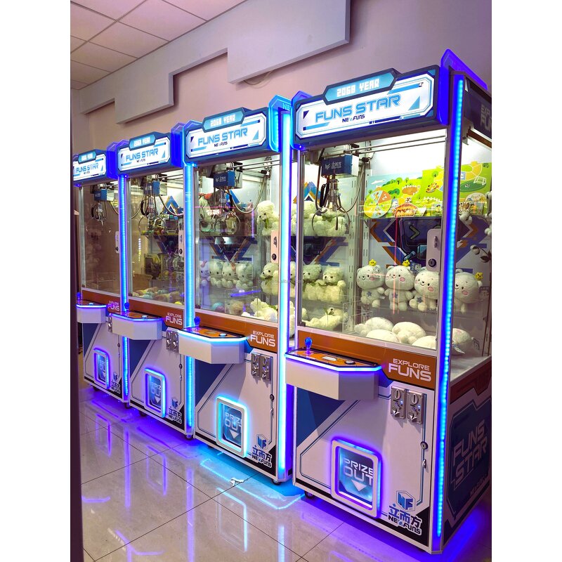 Claw Machine Manufacturer - Durable Commercial Cabinet Coin-Operated LED