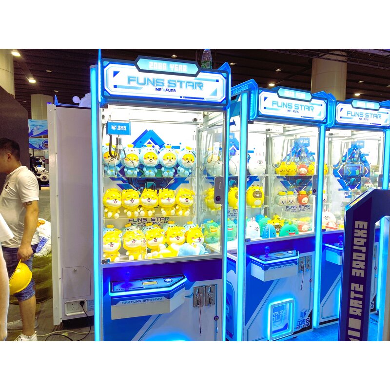 Claw Machine Manufacturer - Durable Commercial Cabinet Coin-Operated LED
