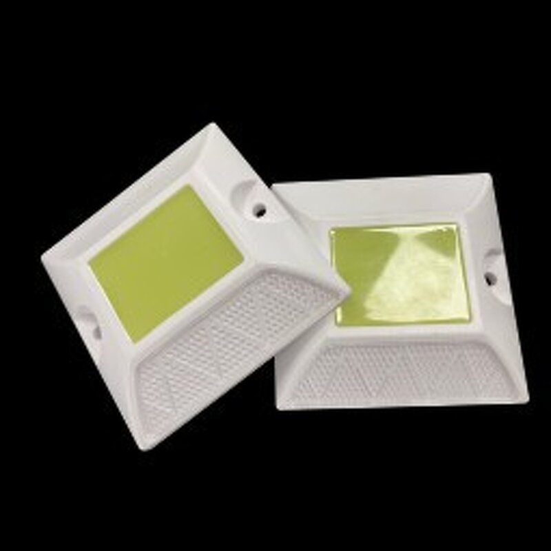 Traffic Sign Manufacturer - Self-Luminous Solar Aluminum Alloy Spikes