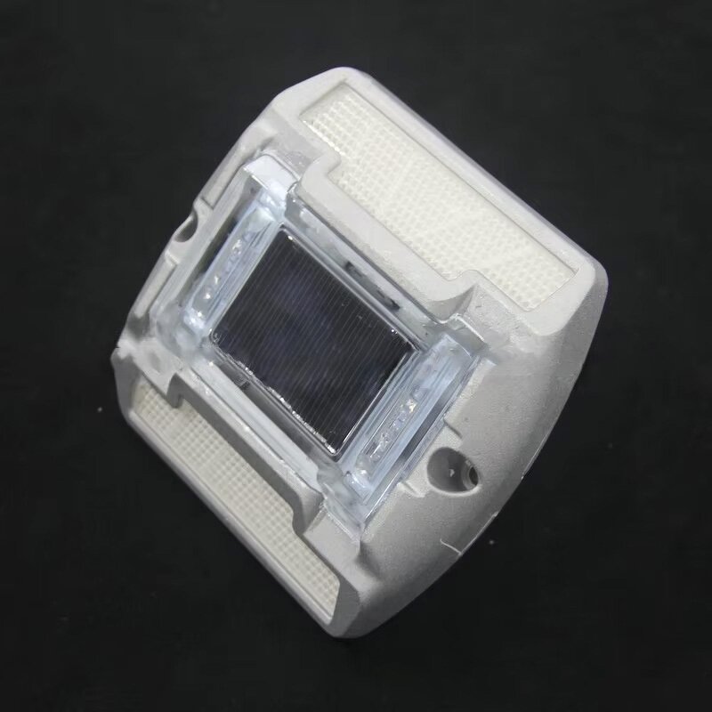 Traffic Sign Manufacturer - Self-Luminous Solar Aluminum Alloy Spikes