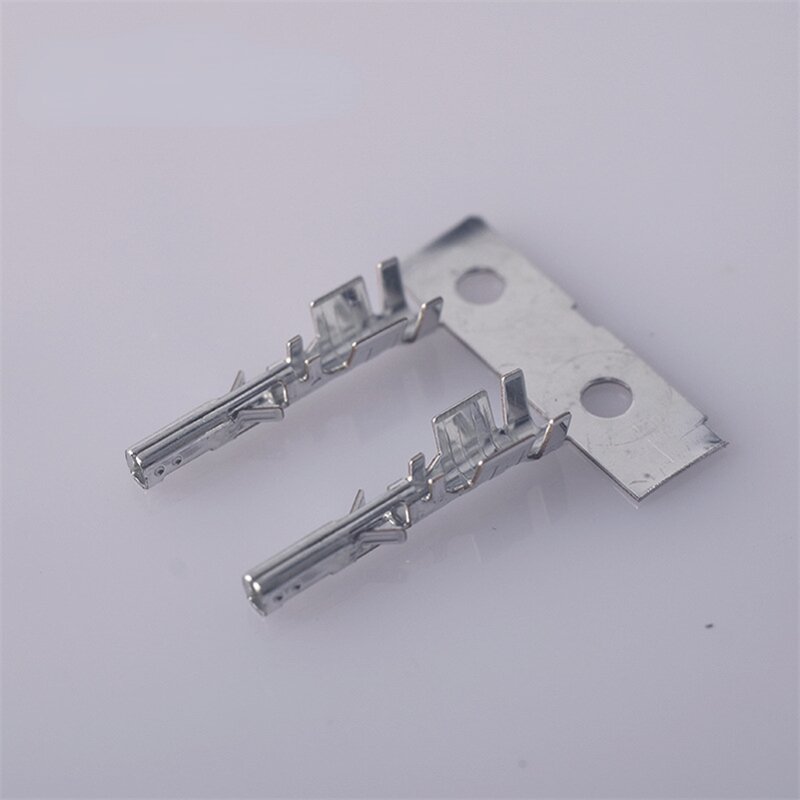 Terminal Connector - Manufacturer 43030-0038 18AWG MOLEX Wiring Harness