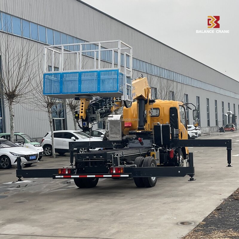 Aerial Platform - Manufacturer Isuzu 30m Custom Zoomlion Hydraulic Cylinder Ladder