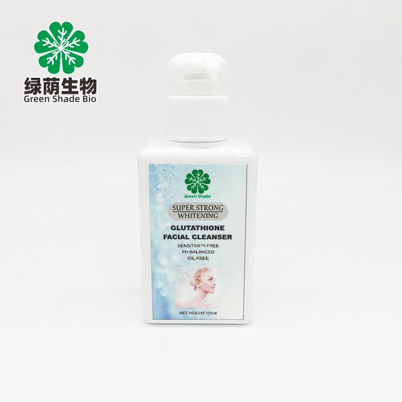 Skin Care Set Manufacturer - OEM Herbal Whitening with Vitamin C & Glutathione