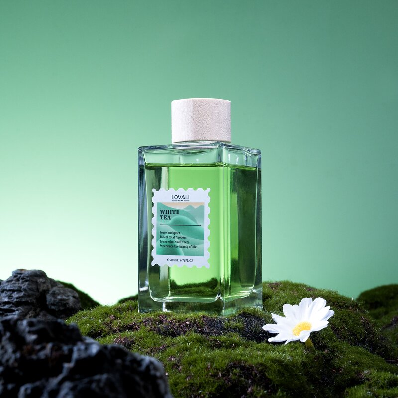 Essence Diffuser Manufacturer - 200ML White Tea with Elegant Glass Bottle Design