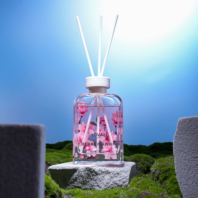 Perfume Diffuser Manufacturer - 200ML Large-Capacity Female Modern Sakura Aromatherapy