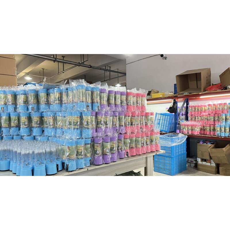 Portable Blender - AilesTecca 6 Blade Ice Smoothie USB Rechargeable Personal