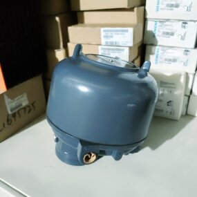 Safety Switch Manufacturer - EUCHNER CES-A CES-A-AEA-04B Original Genuine