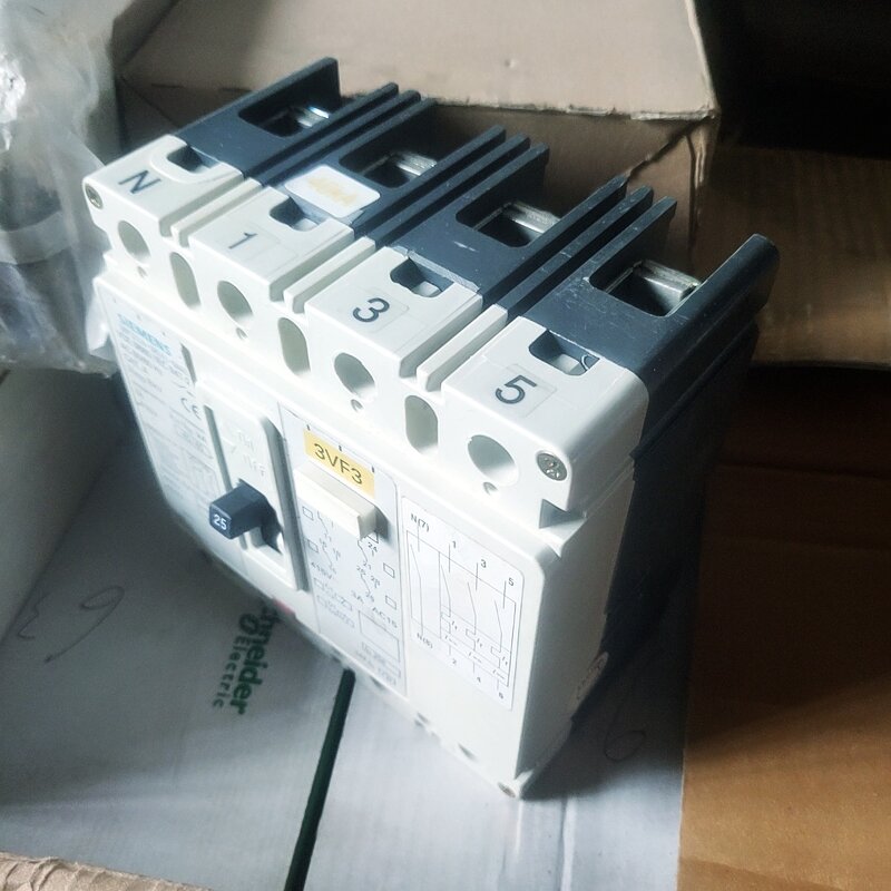 Circuit Breaker Manufacturer - Siemens 3vf3114-1re41-0aa0 4p 25A Original