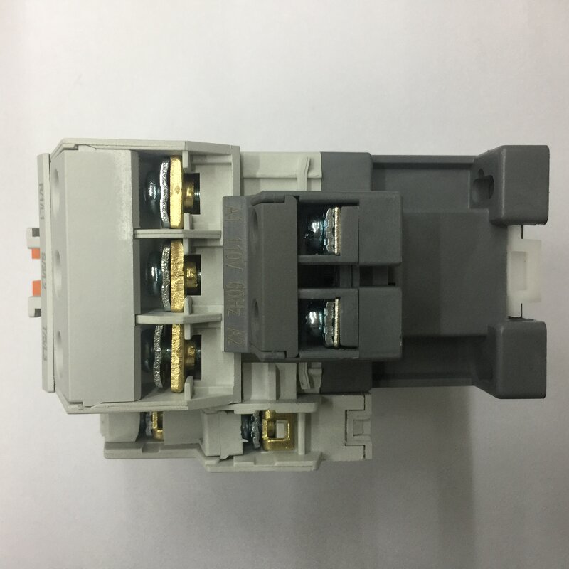 Contactor Manufacturer - GMC-18 AC220V 50Hz Three-stage AC Power Generation