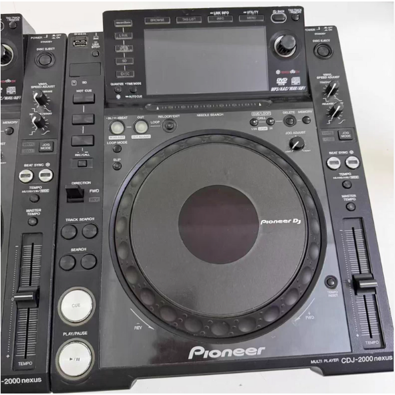 Turntables Manufacturer - Pioneer CDJ2000NEXUS Pair Fully Functional in Good Condition