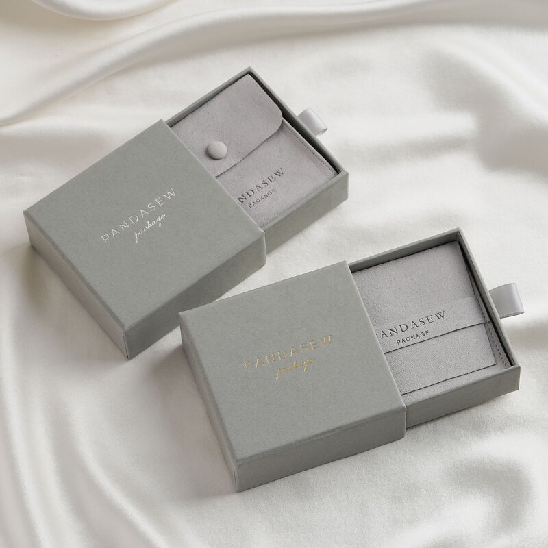 Jewelry Box Manufacturer - Custom Logo Luxury Paper Box & Microfiber Jewelry Pouch