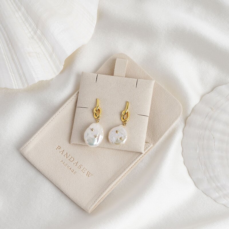 Jewelry Pouch Manufacturer - Custom Logo 8x8cm Ivory Microfiber Snap Button Insert Pad