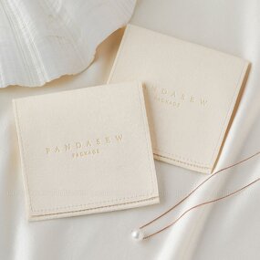 Jewelry Pouch Manufacturer - Custom Logo 0.8mm Microfiber Pouch Necklace Ring Bracelet