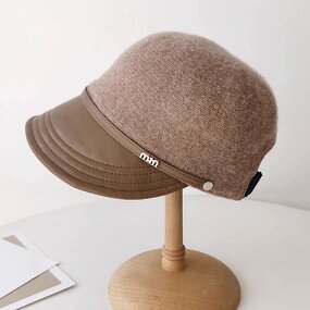 Leather Visor Beanie - Manufacturer - Custom Logo Winter Knit Baseball Cap Equestrian Skull