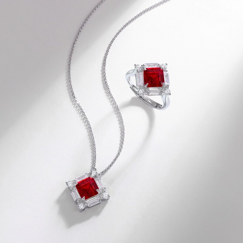Hot Sale S925 Sterling Silver Geometric Pendant Necklace for Women Red Gem Inlaid Cultivated Stone Personalized Light Luxury