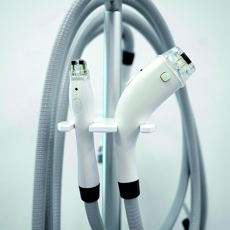 Salon-Grade RF Cavitation Machine Manufacturer - Face Massage Roller