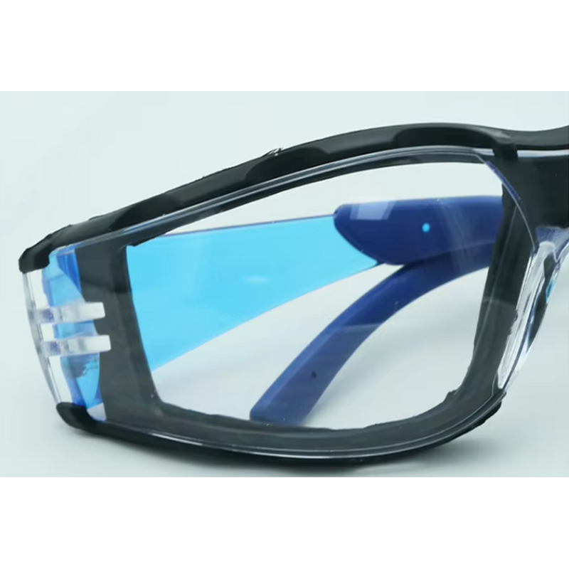 Construction Safety Glasses - Manufacturer - Fashion PC Lens Soft Rubber Leg CE Anti Fog Men
