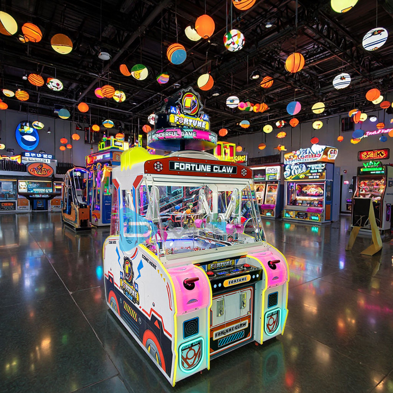 Claw Crane Machine Manufacturer - High-quality Indoor 4 Players Coin Operated Metal Plastic Prize Game