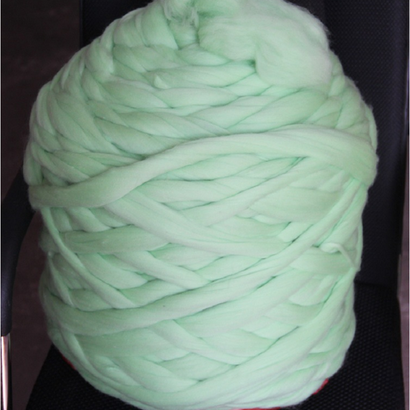 Merino Wool Yarn - Manufacturer - Super Soft Chunky Bulky Roving Dyed Fancy