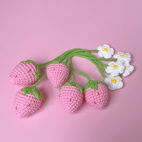Crochet Car Charm - Manufacturer - Strawberry Plant Hanger Rear View Mirror