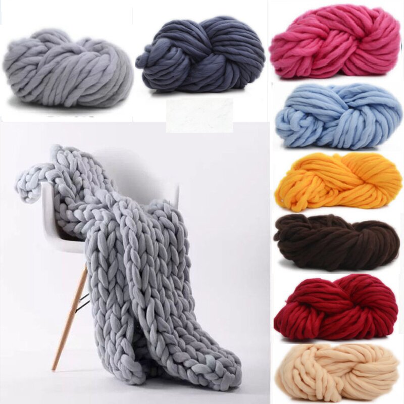 Super Bulky Wool Yarn - Manufacturer - Universal Arm Knitting Roving Dyed