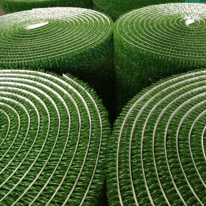 Gold Mining Carpet Manufacturer - Machine-Made Reversible Washable