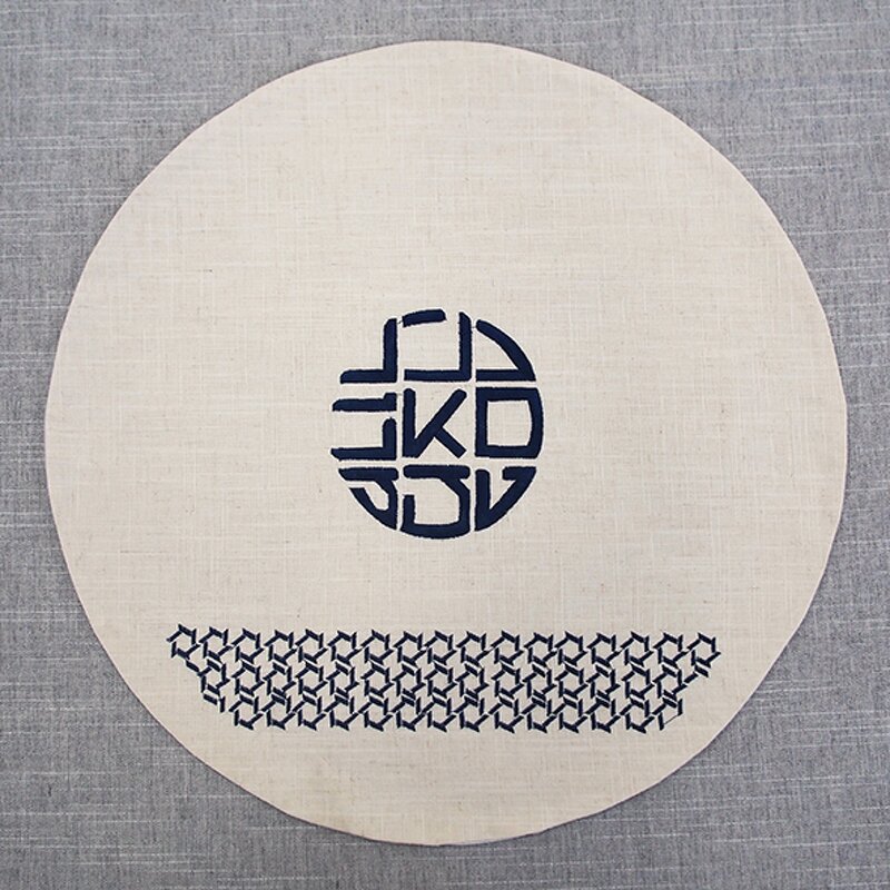 Challah Cover Manufacturer - Embroidered Hebrew Letter Design Shabbat Jewish Gift