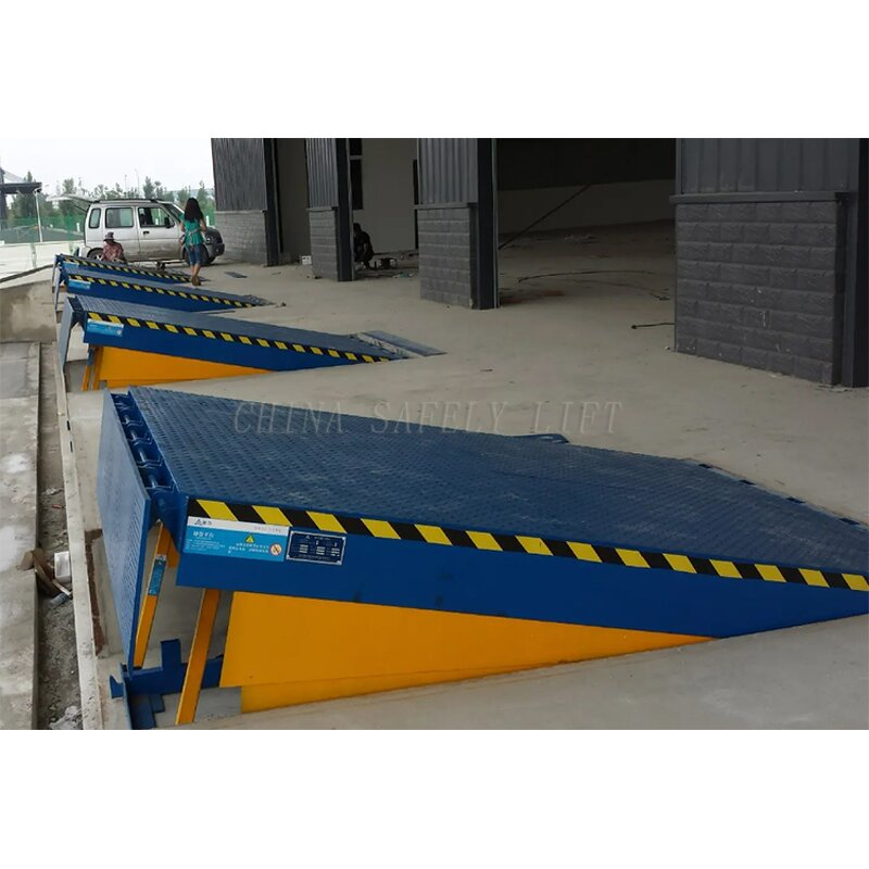 Dock Leveler Manufacturer - 1-5T Factory Price Hydraulic Container Loading Ramp