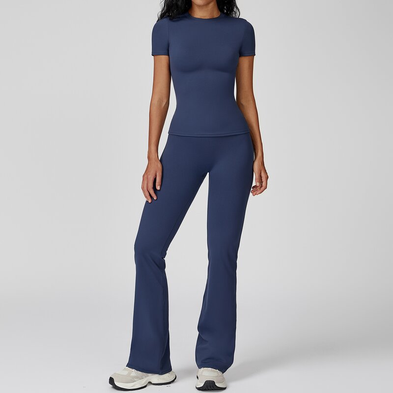 Yoga Suit Manufacturer - 2-Piece Slim-Fit Top with High-Quality Flared Trousers